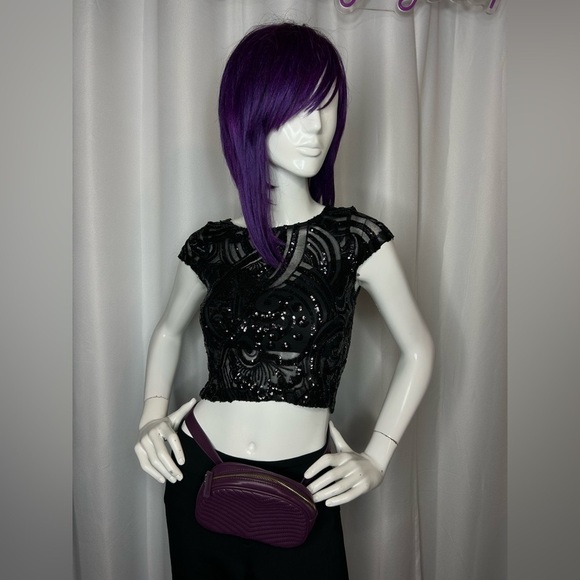 Glitter Appliqué top - Picture 9 of 9